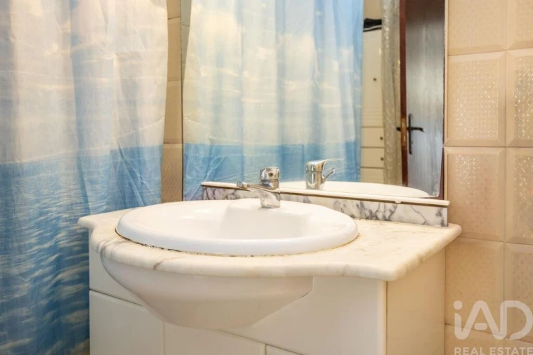 Apartamento T2 para Venda em Amora Foto 13