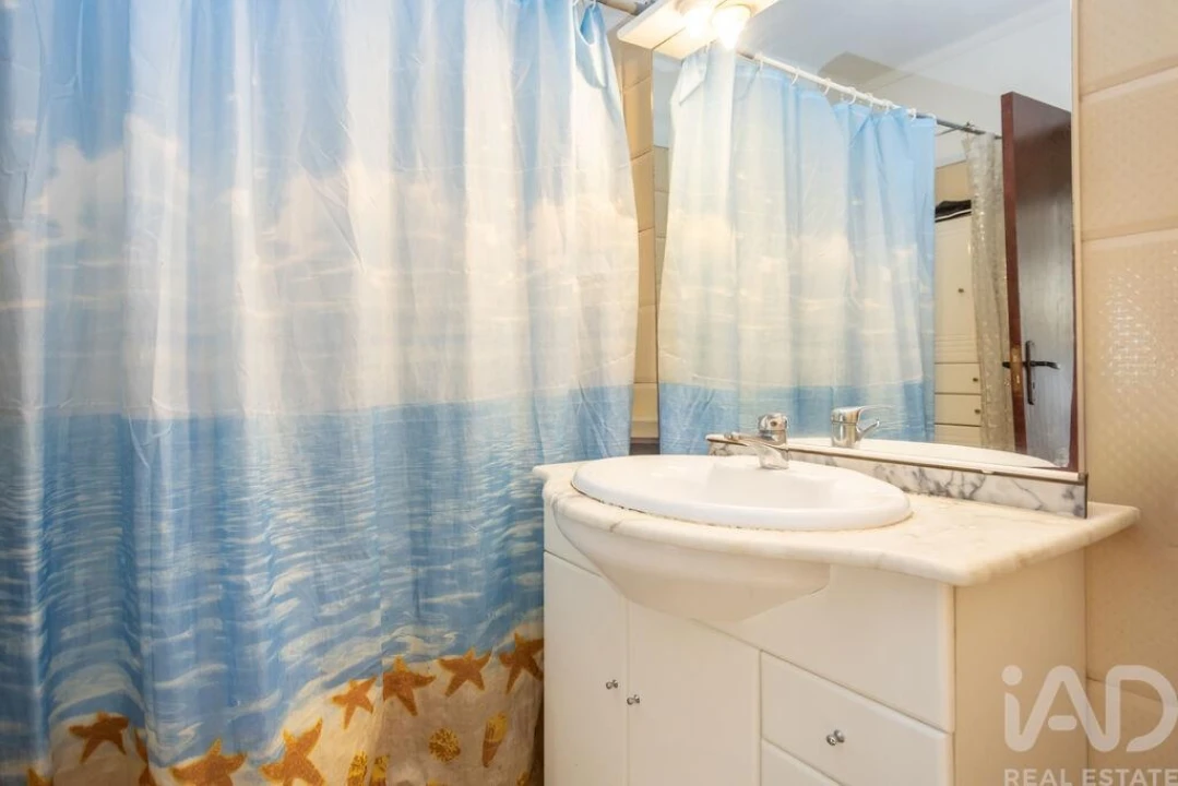 Apartamento T2 para Venda em Amora Foto 14
