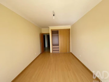 Apartamento T2 para Venda em Peniche