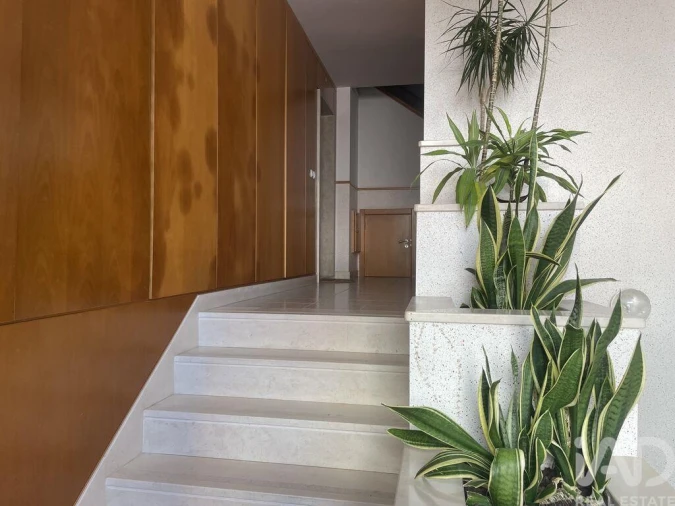 Apartamento T2 para Venda em Peniche Foto 2
