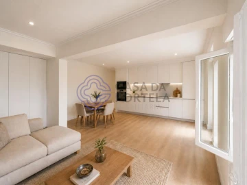 Apartamento T3 para Venda em São Domingos de Benfica