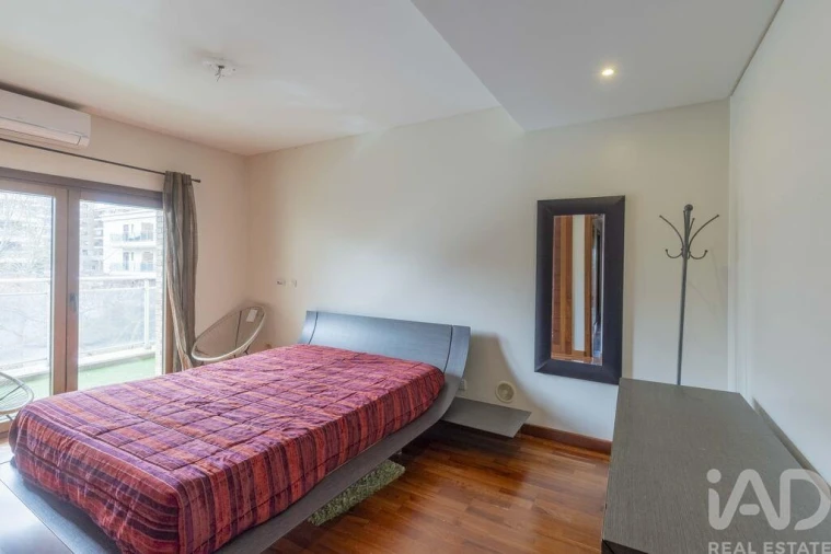Apartamento T3 para Arrendamento em Sacavém e Prior Velho Foto 7