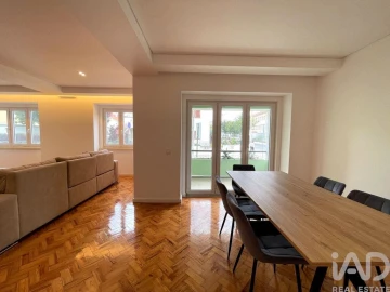 Apartamento T3 para Arrendamento em São Pedro de Tomar