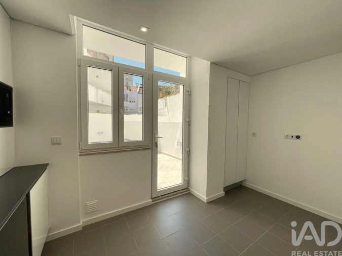 Apartamento T3 para Arrendamento em São Pedro de Tomar Foto 15