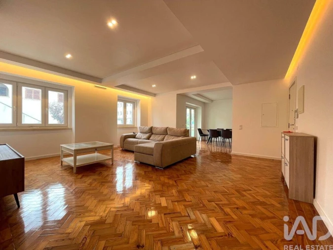 Apartamento T3 para Arrendamento em São Pedro de Tomar Foto 10