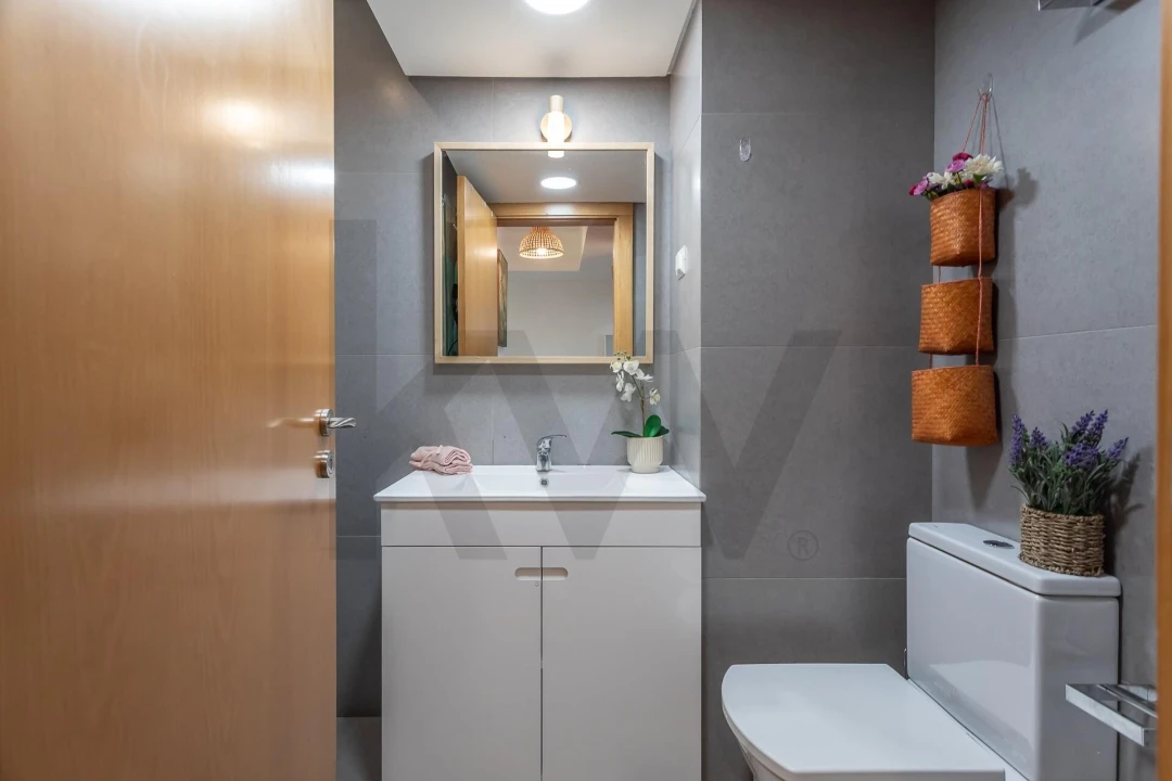 Apartamento T2 para Venda em Olivais Foto 48