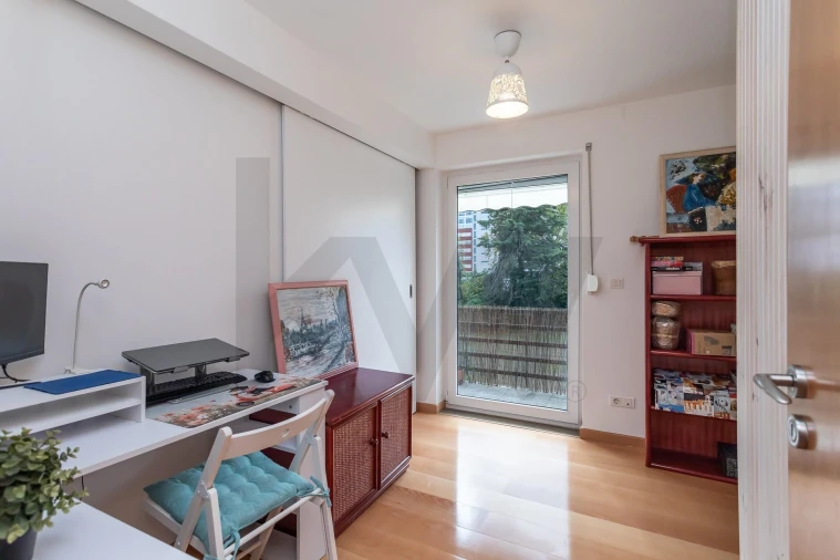 Apartamento T2 para Venda em Olivais Foto 36