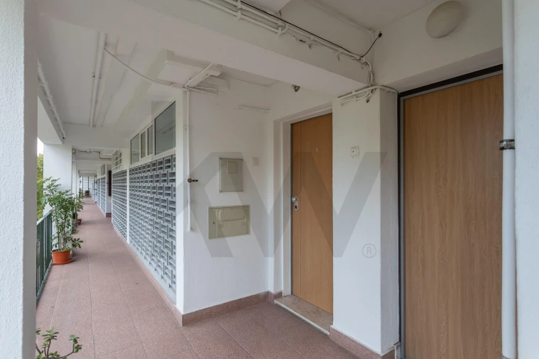 Apartamento T2 para Venda em Olivais Foto 54