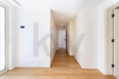 Apartamento T3 para Venda em Requeixo, Nossa Senhora de Fátima e Nariz