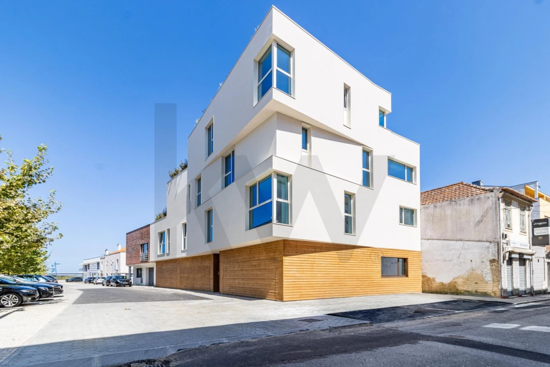 Apartamento T3 para Venda em Requeixo, Nossa Senhora de Fátima e Nariz Foto 1