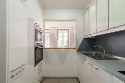 Apartamento T3 para Arrendamento em Penha de França