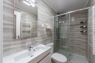 Apartamento T3 para Arrendamento em Penha de França