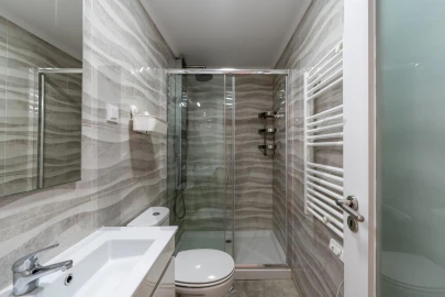 Apartamento T3 para Arrendamento em Penha de França