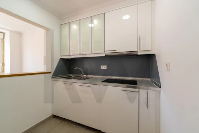 Apartamento T3 para Arrendamento em Penha de França