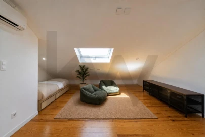 Apartamento T3 para Arrendamento em Penha de França
