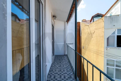 Apartamento T3 para Arrendamento em Penha de França