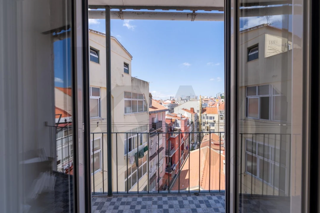 Apartamento T3 para Arrendamento em Penha de França Foto 27