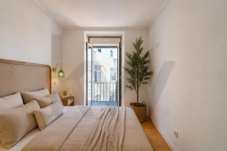 Apartamento T3 para Arrendamento em Penha de França Foto 8