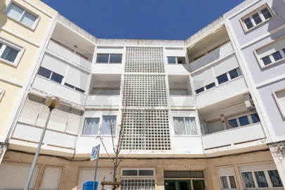 Apartamento T3 para Venda em São Domingos de Benfica