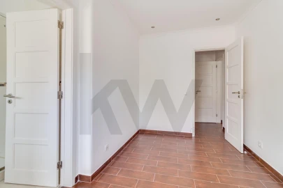 Apartamento T3 para Venda em São Domingos de Benfica