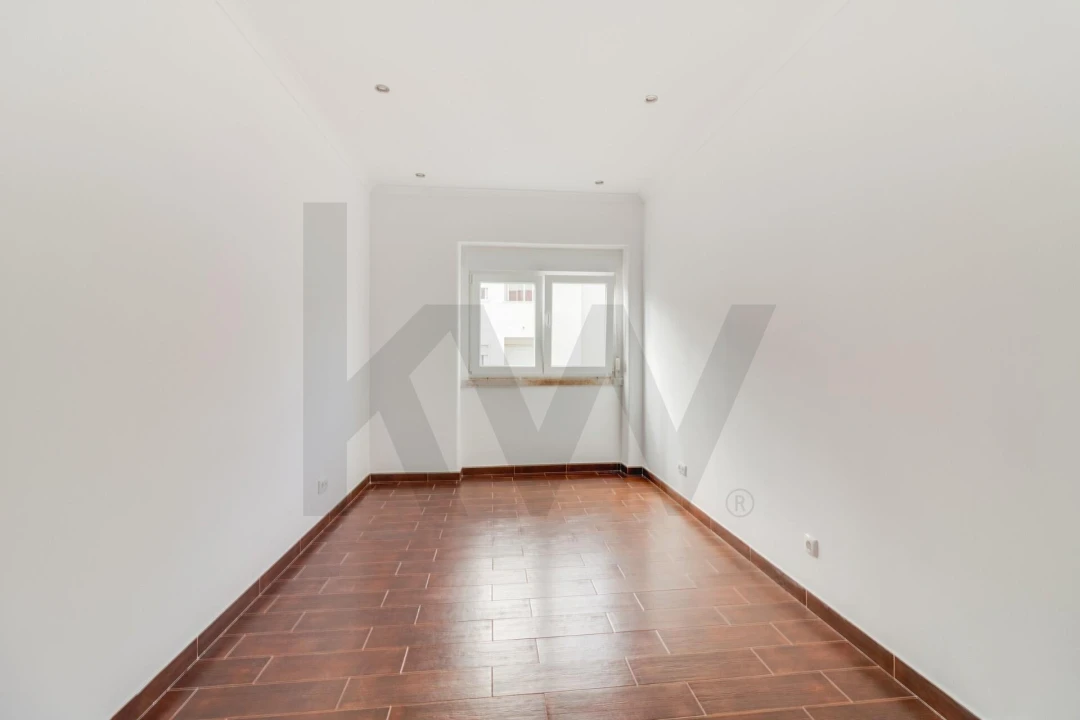 Apartamento T3 para Venda em São Domingos de Benfica Foto 15