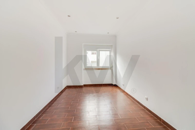 Apartamento T3 para Venda em São Domingos de Benfica Foto 15