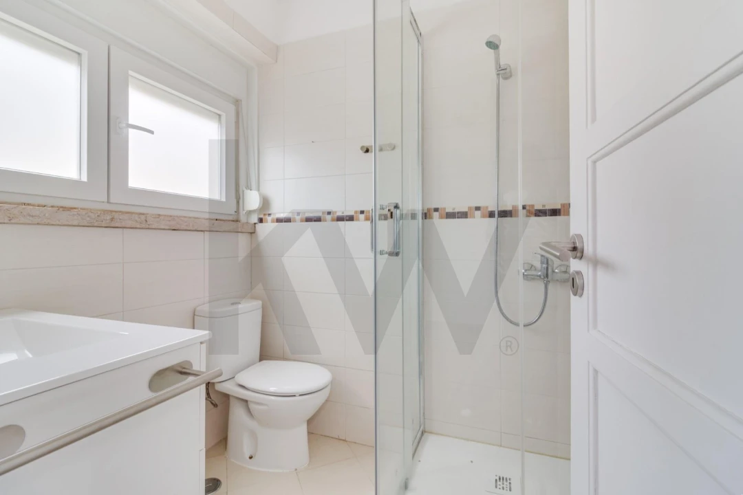Apartamento T3 para Venda em São Domingos de Benfica Foto 12