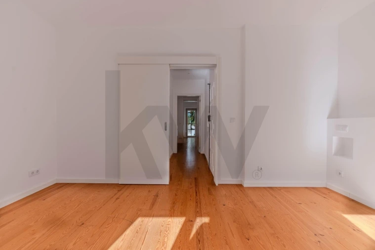 Apartamento T2 para Venda em São Vicente Foto 18