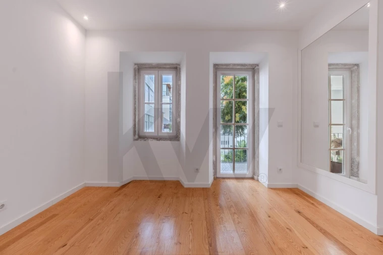 Apartamento T2 para Venda em São Vicente Foto 2