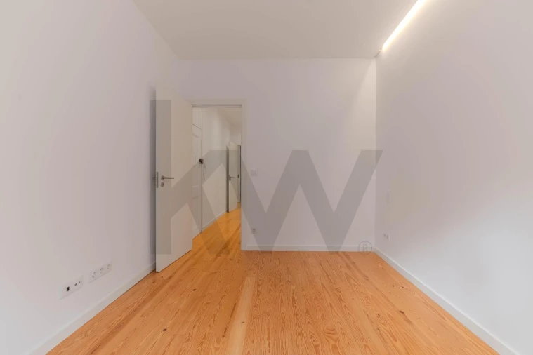 Apartamento T2 para Venda em São Vicente Foto 26
