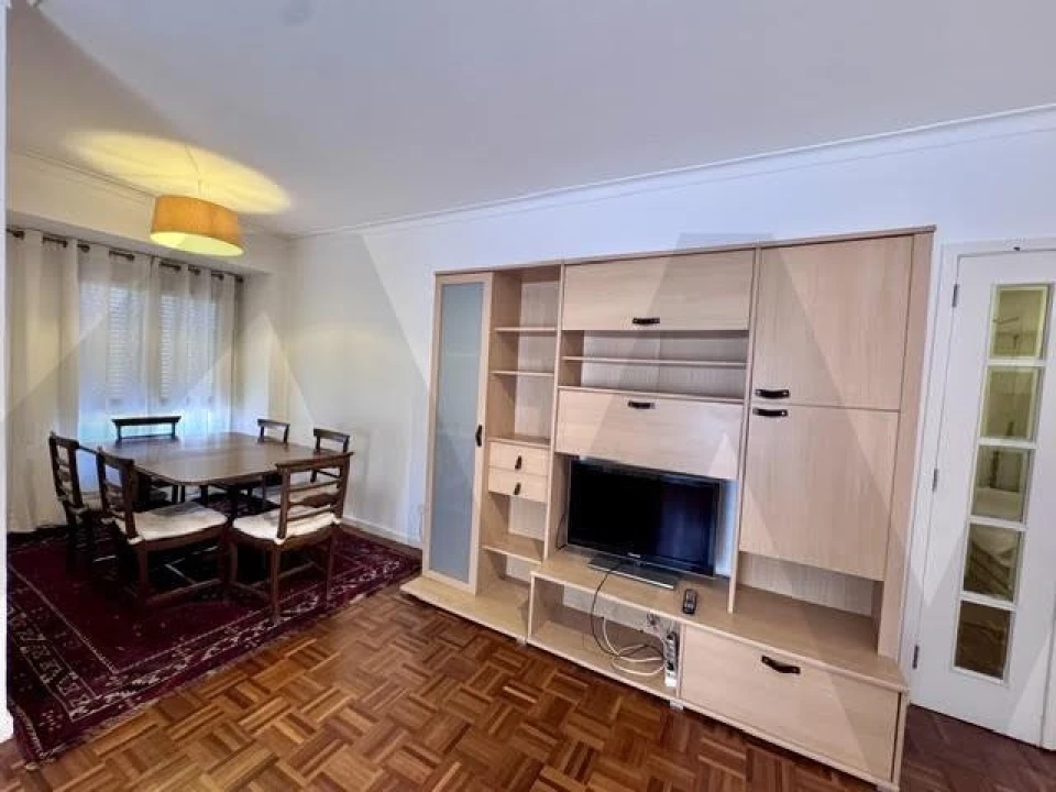 Apartamento T3 para Arrendamento em Lumiar Foto 18