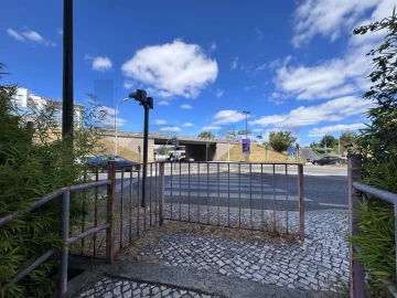 Apartamento T3 para Arrendamento em Lumiar