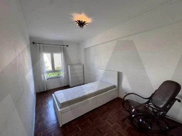 Apartamento T3 para Arrendamento em Lumiar