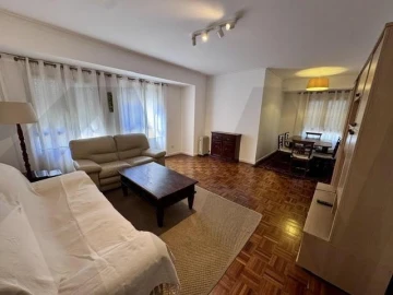 Apartamento T3 para Arrendamento em Lumiar