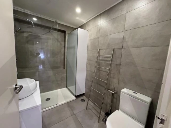 Apartamento T3 para Arrendamento em Lumiar Foto 19