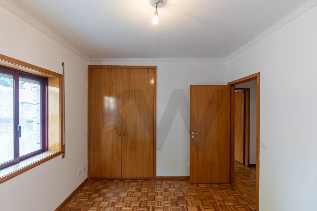 Apartamento T2 para Venda em Mafamude e Vilar do Paraíso Foto 13