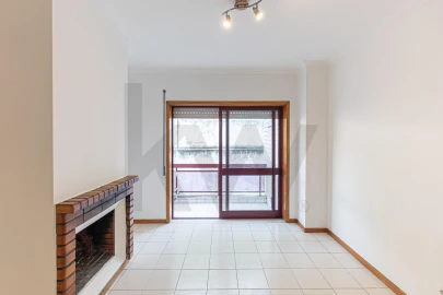 Apartamento T2 para Venda em Mafamude e Vilar do Paraíso