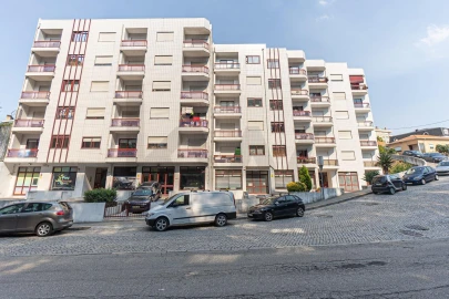 Apartamento T2 para Venda em Mafamude e Vilar do Paraíso
