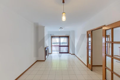 Apartamento T2 para Venda em Mafamude e Vilar do Paraíso