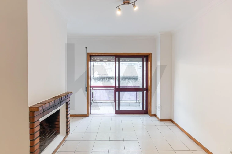 Apartamento T2 para Venda em Mafamude e Vilar do Paraíso Foto 3