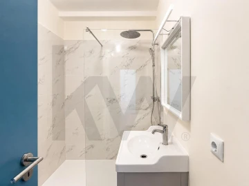 Apartamento T1 para Arrendamento em Avenidas Novas