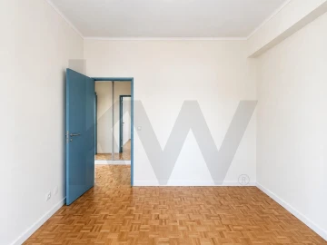 Apartamento T1 para Arrendamento em Avenidas Novas