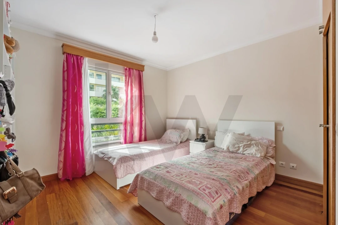 Apartamento T3 para Venda em São Martinho Foto 17