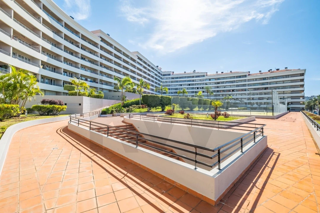 Apartamento T3 para Venda em São Martinho Foto 6
