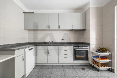 Apartamento T3 para Venda em São Martinho