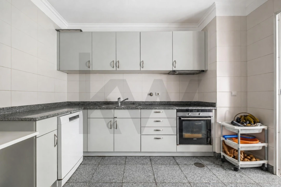 Apartamento T3 para Venda em São Martinho Foto 29
