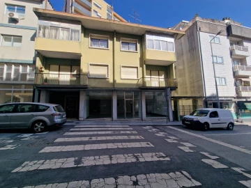 Loja para Venda em São João da Madeira