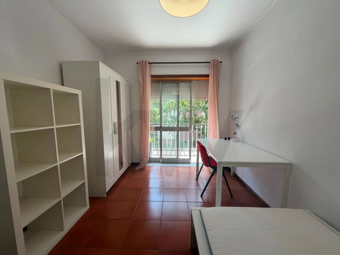 Quarto para Arrendamento em Requeixo, Nossa Senhora de Fátima e Nariz Foto 6