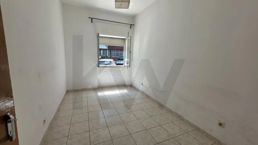 Apartamento T1 para Venda em Oeiras e São Julião da Barra, Paço de Arcos e Caxias Foto 5