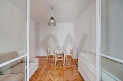 Apartamento T1 para Venda em Avenidas Novas